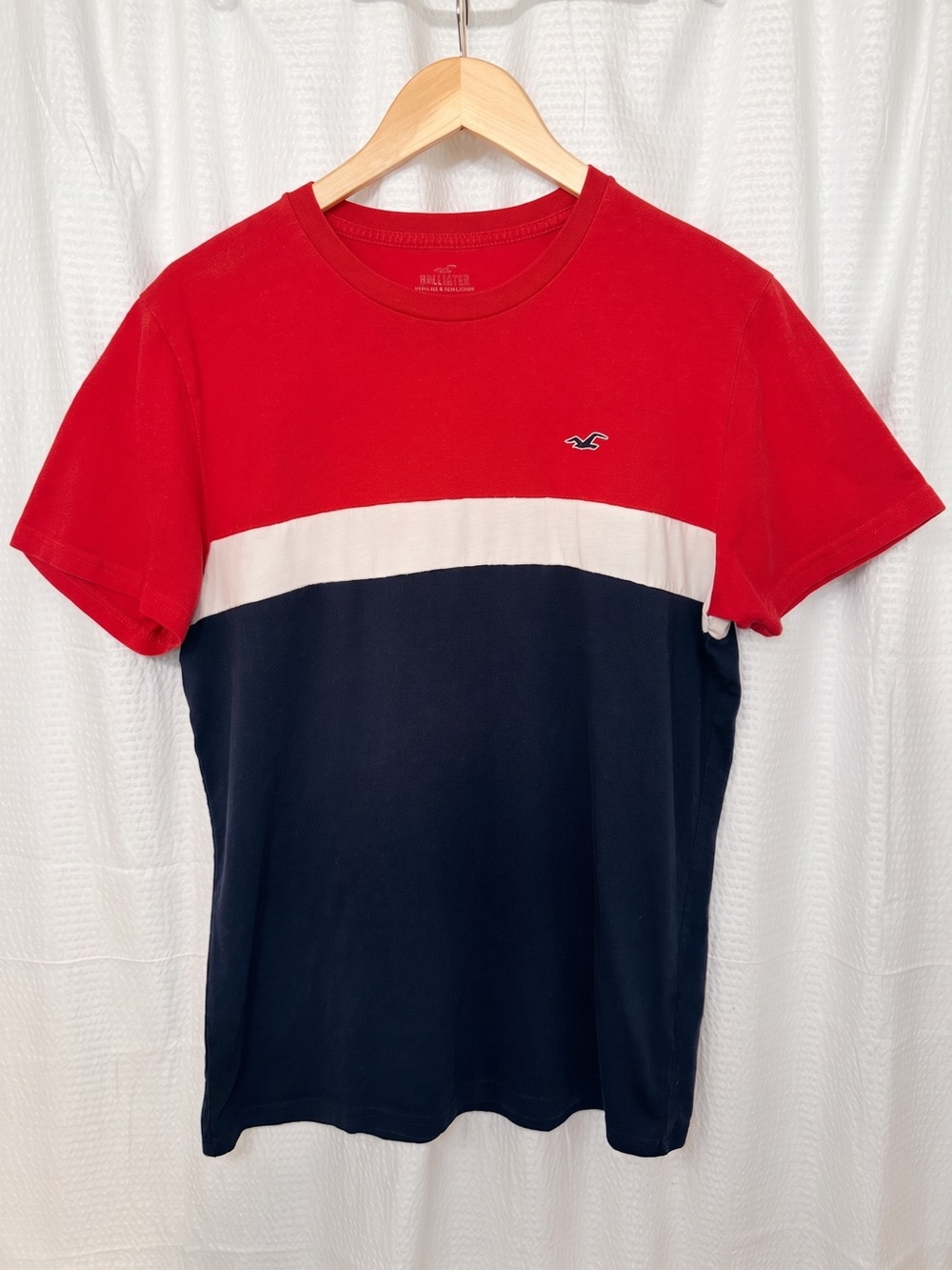 Hollister Must-Have Colorblock Crew Neck Tee - Red White Blue - Men's Large